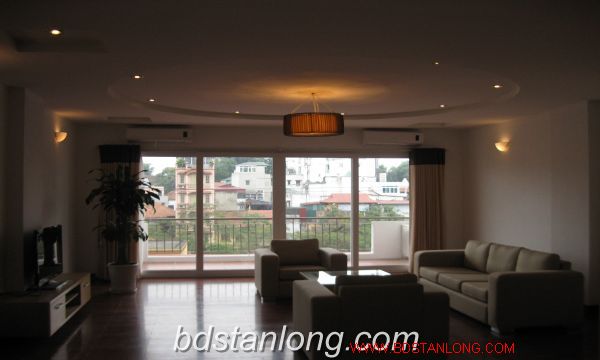 2 bedrooms Apartment in Ba Dinh, Ha Noi, Vietnam No. 6826