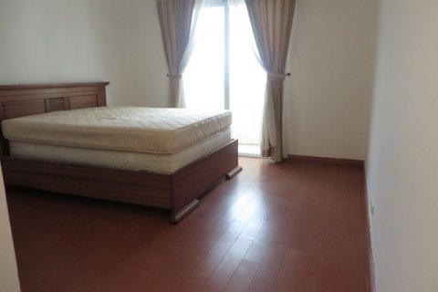 4 bedrooms Apartment in Tay Ho, Ha Noi, No. 6198 8
