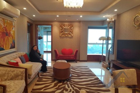 3 bedrooms Apartment in Tay Ho, Ha Noi, No. 19459 2