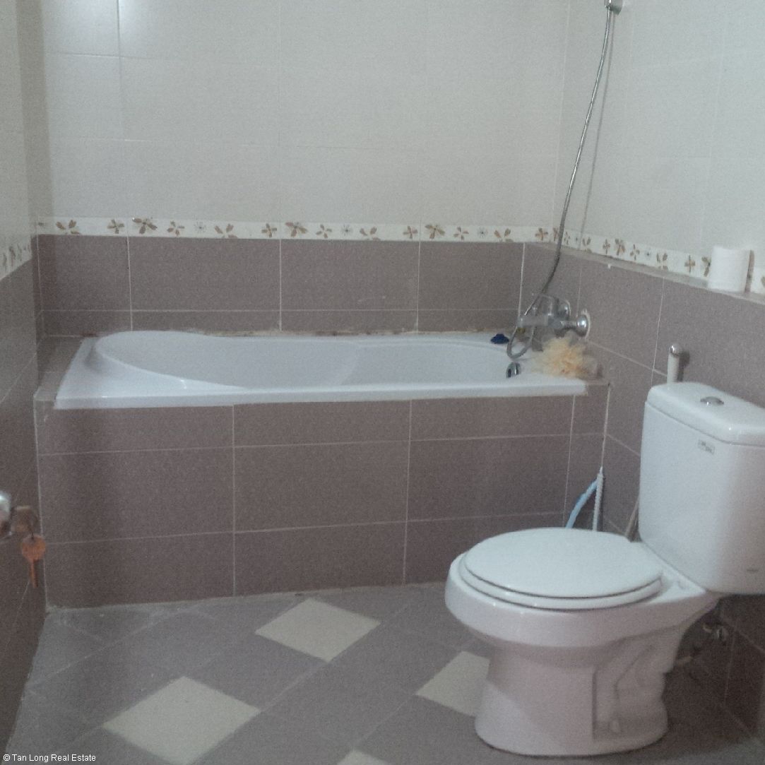 3 bedrooms Apartment in Cau Giay, Ha Noi, Vietnam No. 5932