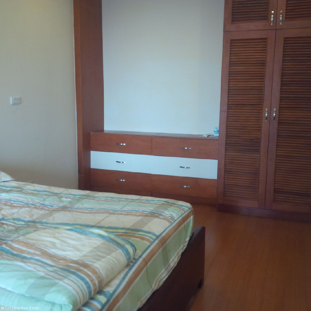 3 bedrooms Apartment in Cau Giay, Ha Noi, Vietnam No. 5932