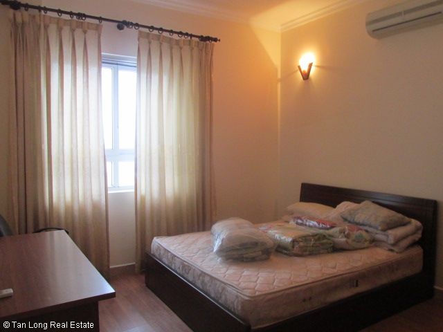 3 bedrooms Apartment in Cau Giay, Ha Noi, Vietnam No. 5930