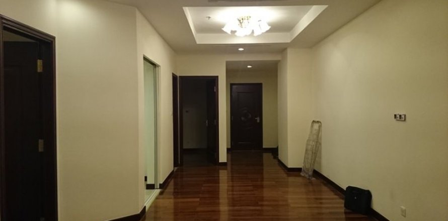 Квартира с 2 спальнями в Тханьсуан, Ханой , № 7041