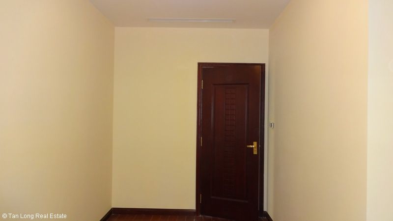 Квартира с 3 спальнями в Тханьсуан, Ханой, Вьетнам № 7037