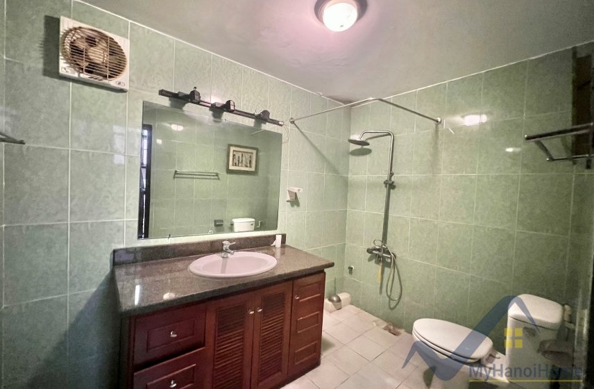4 bedrooms Villa in Tay Ho, Ha Noi, Vietnam No. 18829