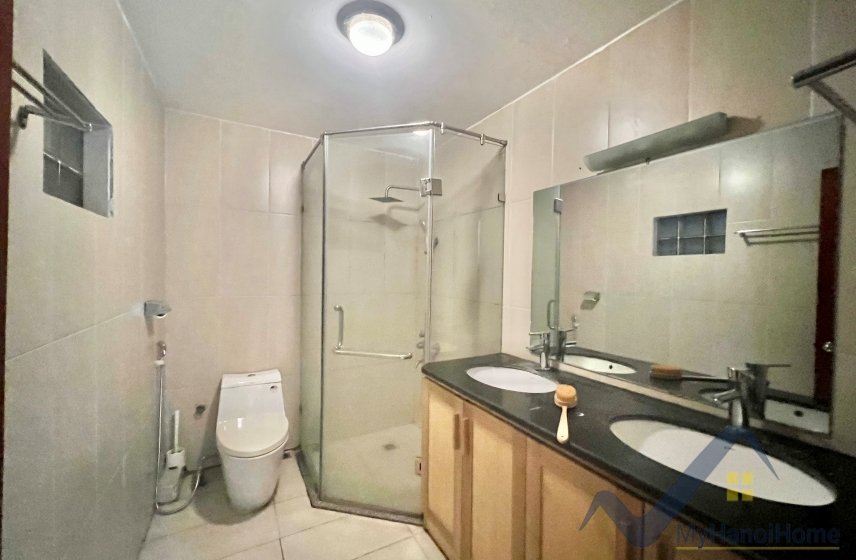 4 bedrooms Villa in Tay Ho, Ha Noi, Vietnam No. 18829