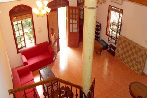 Дом с 4 спальнями в Тэйхо, Ханой , № 4264 10