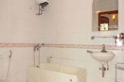 Дом с 4 спальнями в Тэйхо, Ханой , № 4264 18