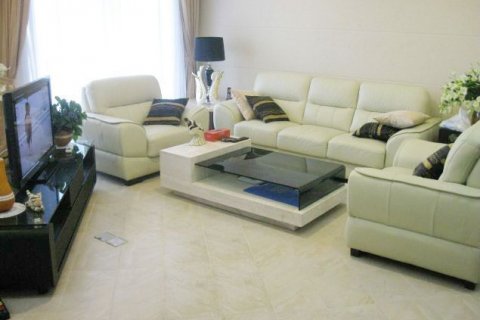 Квартира с 3 спальнями в Тэйхо, Ханой , № 6046 4
