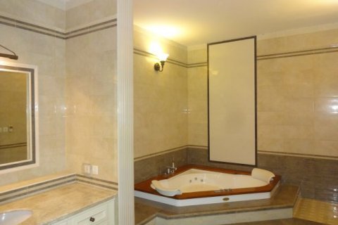 Вилла с 5 спальнями в Тэйхо, Ханой , № 6047 24