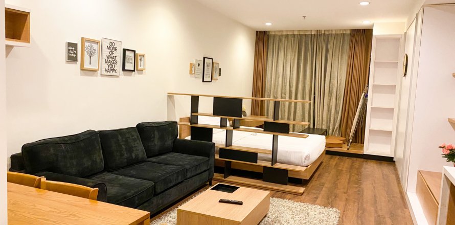 Studio Apartment in Ba Dinh, Ha Noi, No. 18357