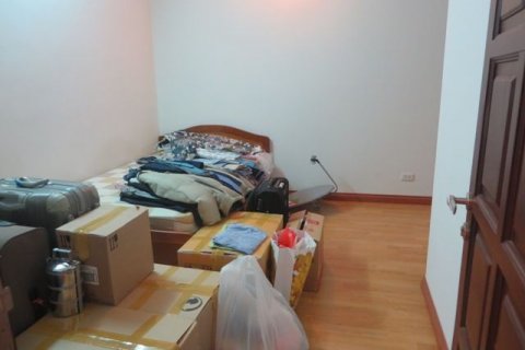3 bedrooms Apartment in Tay Ho, Ha Noi, No. 5300 8