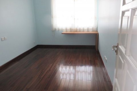 4 bedrooms Apartment in Tay Ho, Ha Noi, No. 5301 8