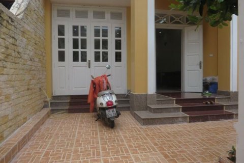 4 bedrooms Villa in Tay Ho, Ha Noi, No. 5299 2