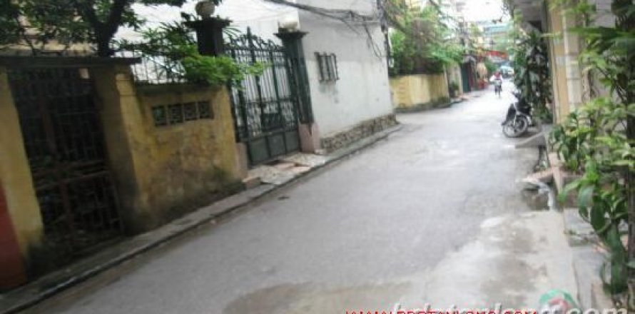 Дом с 4 спальнями в Донгда, Ханой ,  № 8730