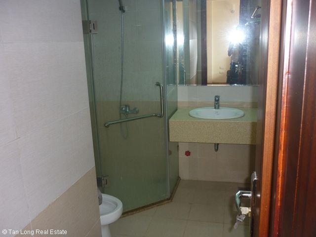 3 bedrooms Apartment in Cau Giay, Ha Noi, Vietnam No. 5675