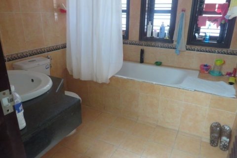 4 bedrooms House in Tay Ho, Ha Noi,  No. 5679 7