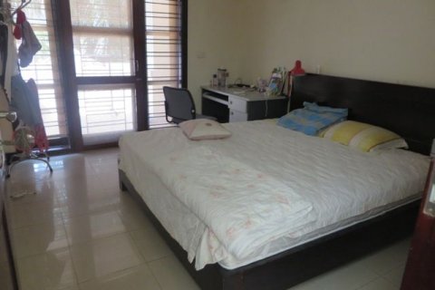 4 bedrooms House in Tay Ho, Ha Noi,  No. 5679 9