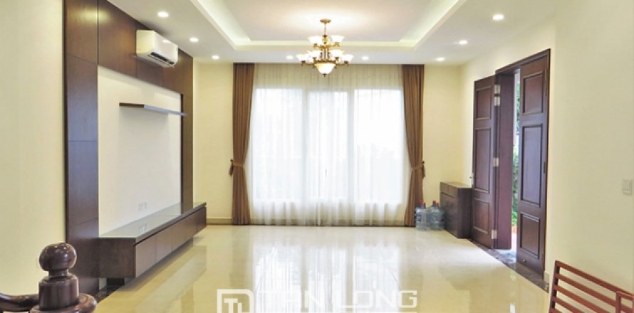 5 bedrooms Villa in Long Bien, Ha Noi, No. 4980