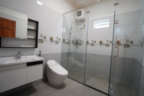 4 bedrooms House in Thu Duc, Ho Chi Minh, No. 27599 13