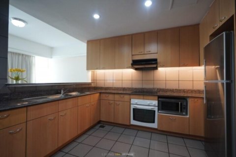 3 bedrooms Apartment in District 3, Ho Chi Minh, No. 27338 4