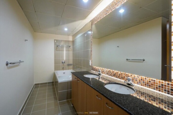 3 bedrooms Penthouse in District 3, Ho Chi Minh, Vietnam No. 27340