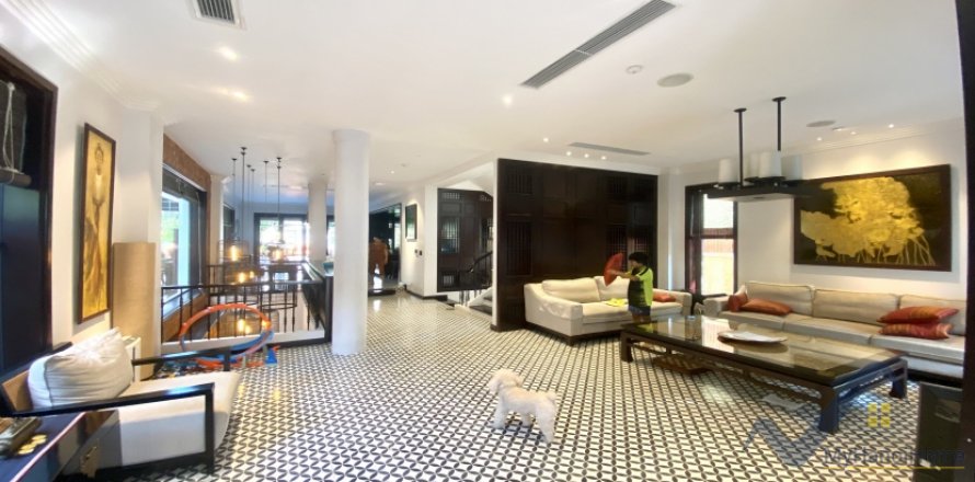 4 bedrooms Villa in Long Bien, Ha Noi, No. 18982