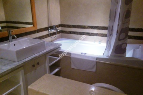 110m2 Apartment in District 1, Ho Chi Minh,  No. 15407 2