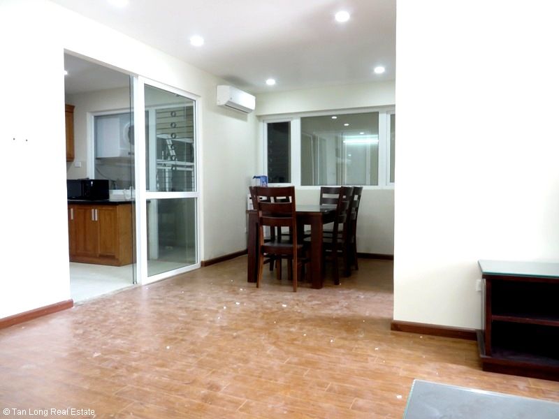 3 bedrooms Apartment in Cau Giay, Ha Noi, Vietnam No. 5737