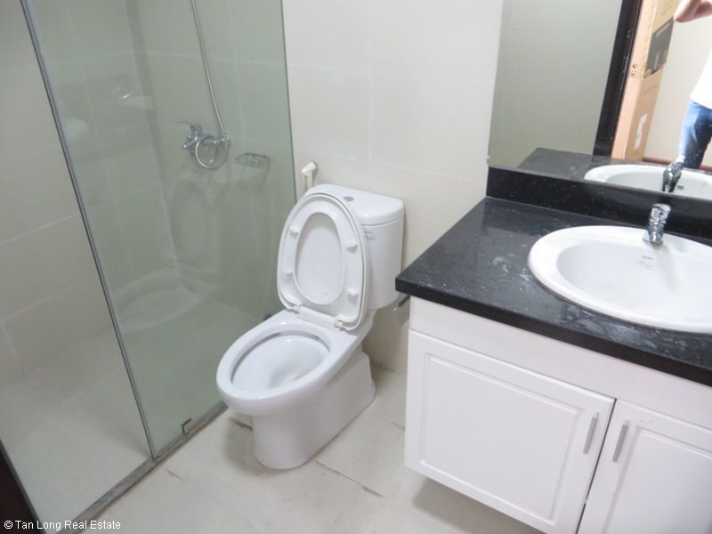 3 bedrooms Apartment in Cau Giay, Ha Noi, Vietnam No. 5737
