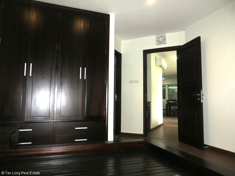 3 bedrooms Apartment in Cau Giay, Ha Noi, Vietnam No. 5737