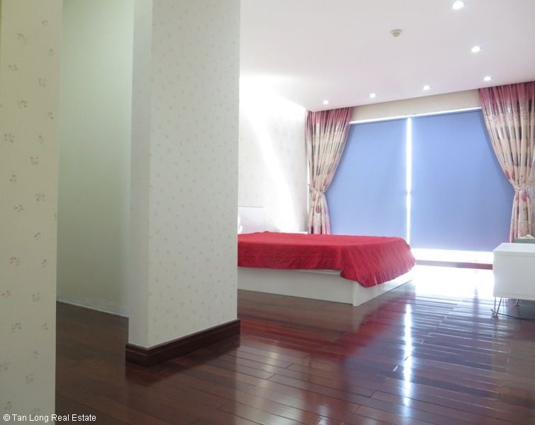 3 bedrooms Apartment in Cau Giay, Ha Noi, Vietnam No. 5738