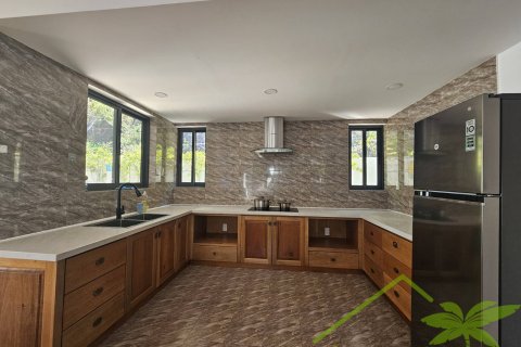 4 bedrooms Villa in Nha Trang, No. 28275 9
