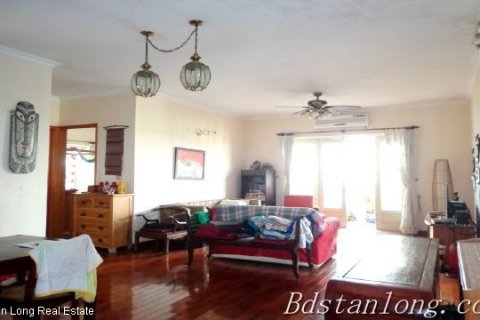 4 bedrooms Apartment in Cau Giay, Ha Noi,  No. 8292