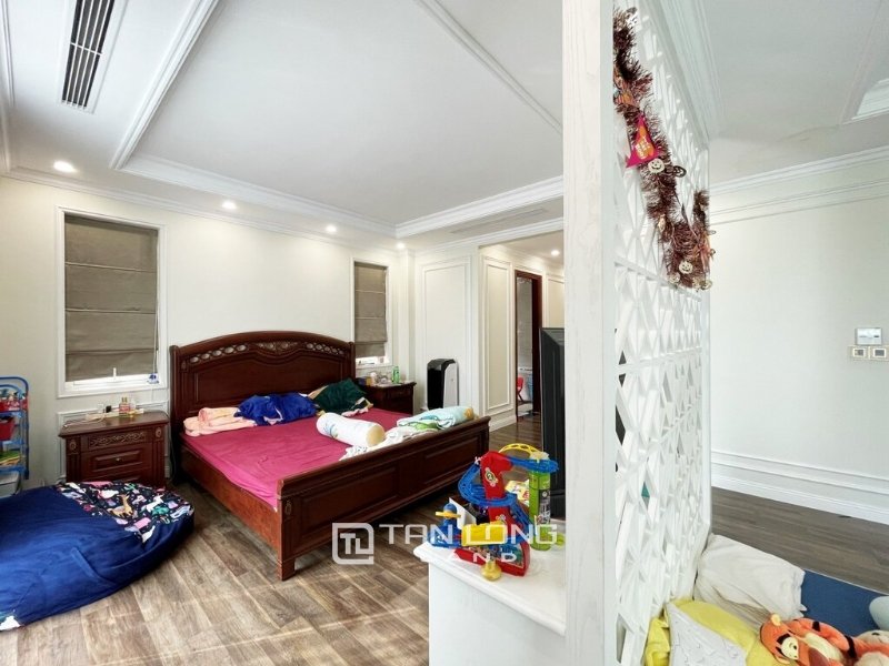 4 bedrooms Villa in Long Bien, Ha Noi, Vietnam No. 2314