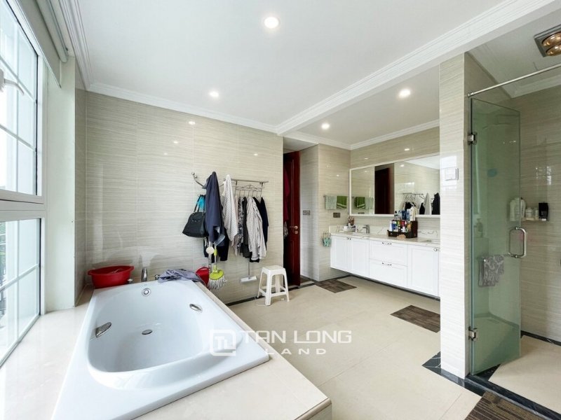 4 bedrooms Villa in Long Bien, Ha Noi, Vietnam No. 2314