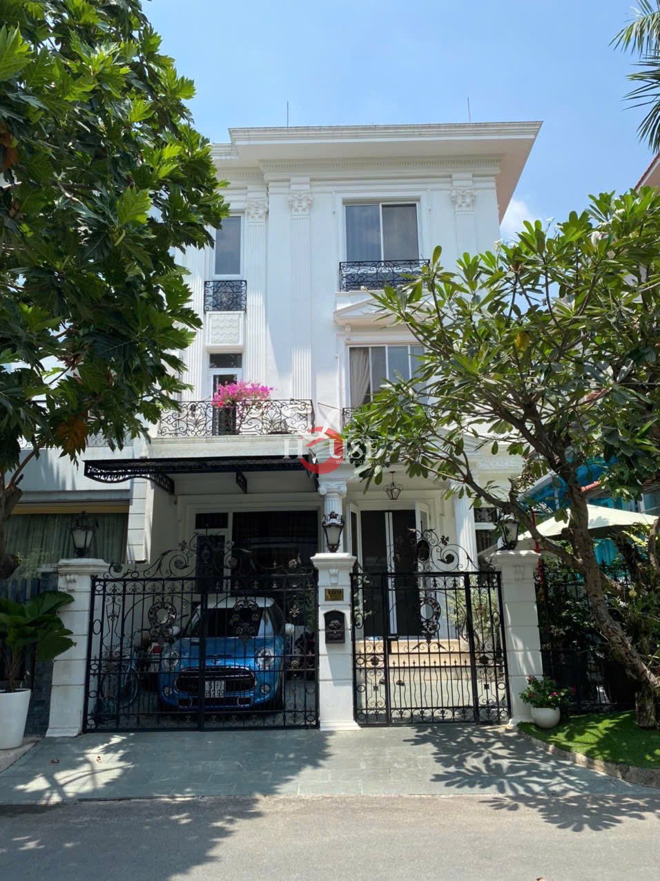 5 bedrooms Villa in Ho Chi Minh, Vietnam No. 30298