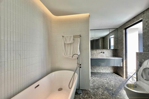 Квартира с 2 спальнями в Лонгбьен, Ханой , № 28793 19