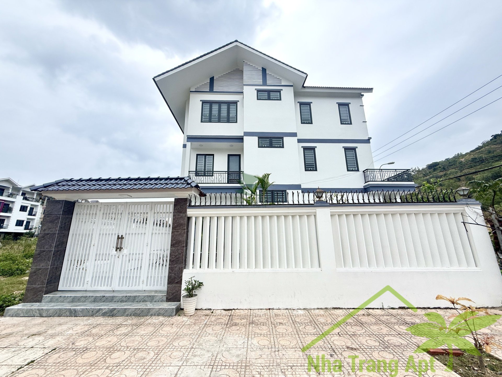 5 bedrooms Villa in Nha Trang, Vietnam No. 27661