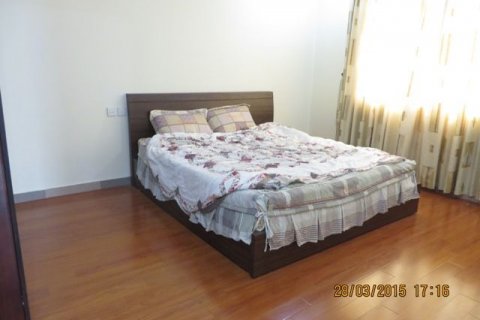 3 bedrooms Apartment in Tay Ho, Ha Noi, No. 6023 6