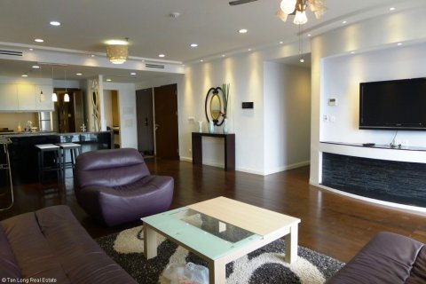 4 bedrooms Apartment in Ba Dinh, Ha Noi, No. 6025 8