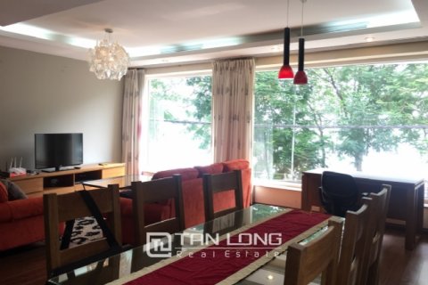 3 bedrooms Apartment in Tay Ho, Ha Noi, No. 3222 2