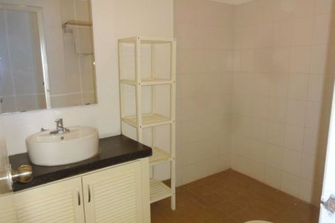 Квартира с 2 спальнями в Тэйхо, Ханой , № 6333 8