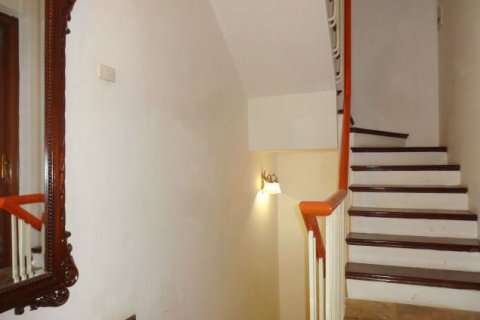 Дом с 6 спальнями в Тэйхо, Ханой , № 6332 8