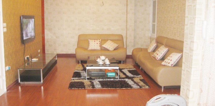 Квартира с 3 спальнями в Бадинь, Ханой , № 5549