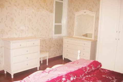 Квартира с 3 спальнями в Бадинь, Ханой , № 5549 9