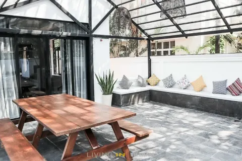 5 bedrooms House in Ho Chi Minh,  No. 27625 5