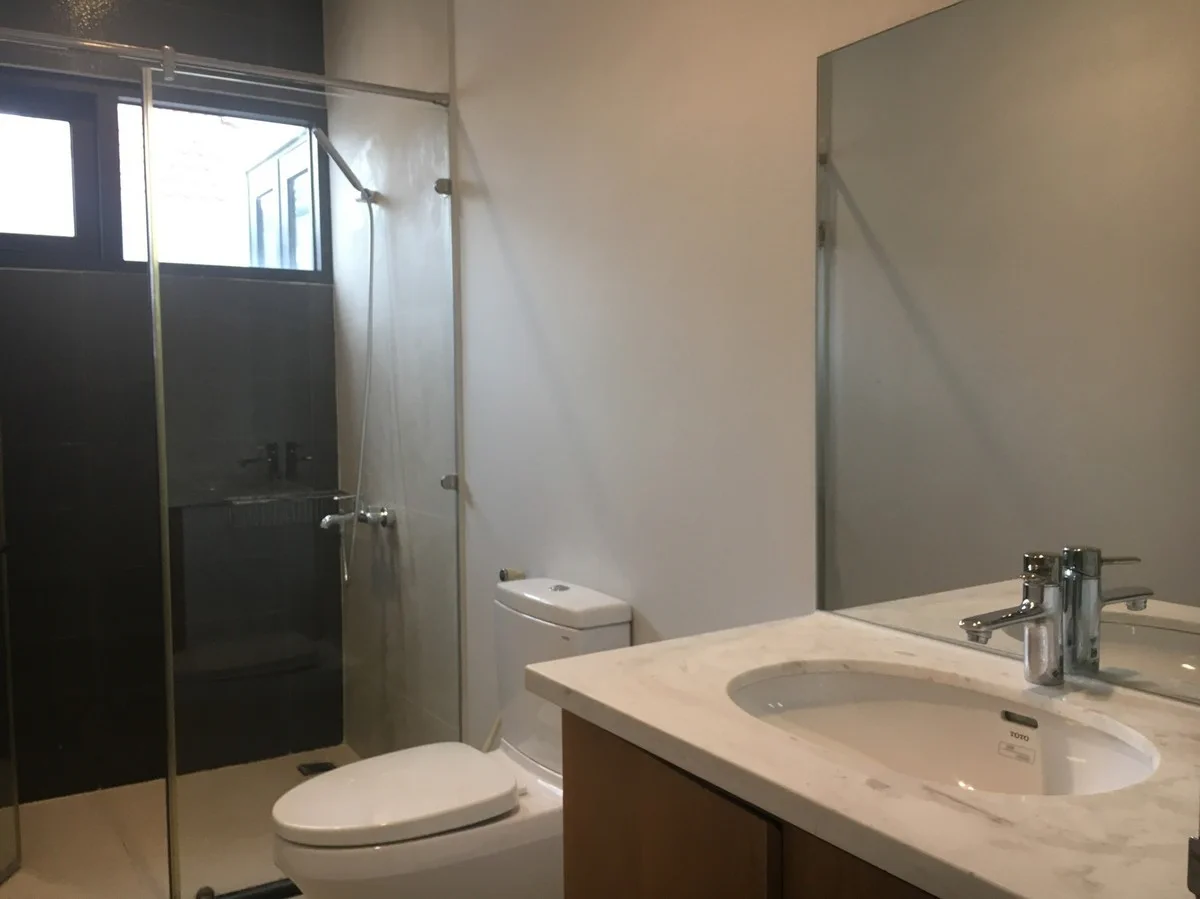 4 bedrooms House in Thu Duc, Ho Chi Minh, Vietnam No. 27628