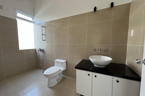 4 bedrooms Villa in Thu Duc, Ho Chi Minh, No. 27631 16