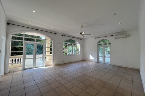 4 bedrooms Villa in Thu Duc, Ho Chi Minh, No. 27631 10